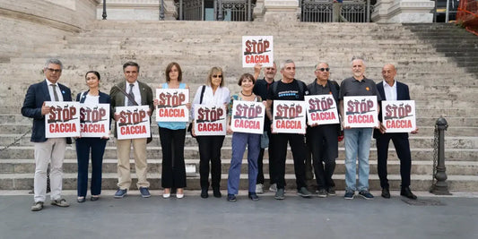 STOP CACCIA! RAGGIUNTE LE 50.000 FIRME A SOSTEGNO DELLA PROPOSTA DI LEGGE DI INIZIATIVA POPOLARE